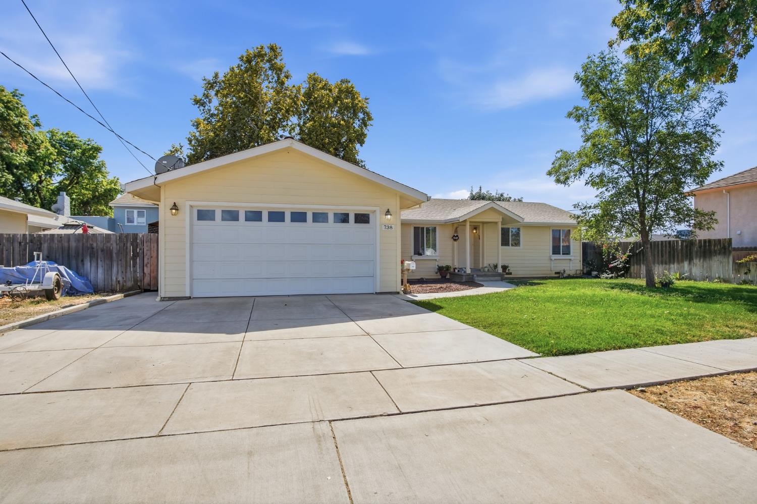 738 5th Avenue, Gustine, CA 95322 — photo 2