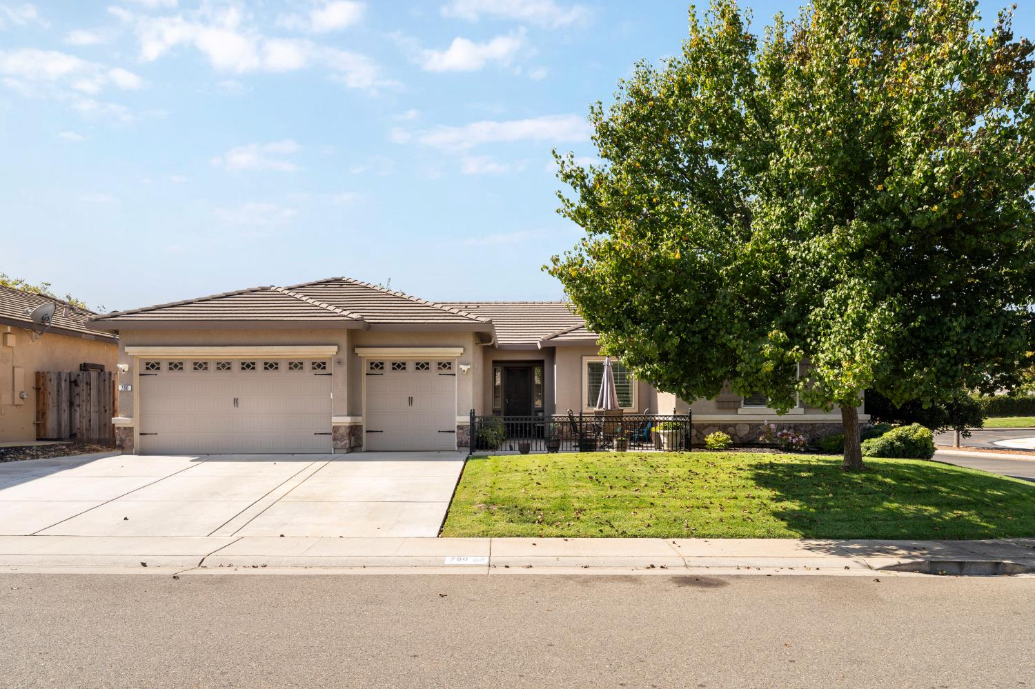 780 Griffey Way — photo