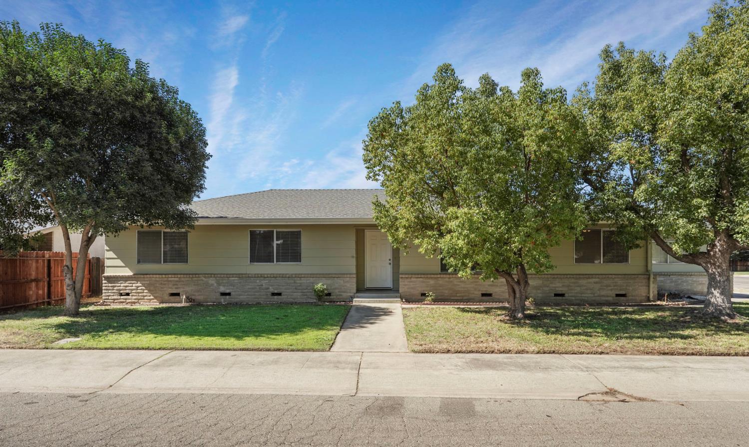 55 N Allen Dr — photo