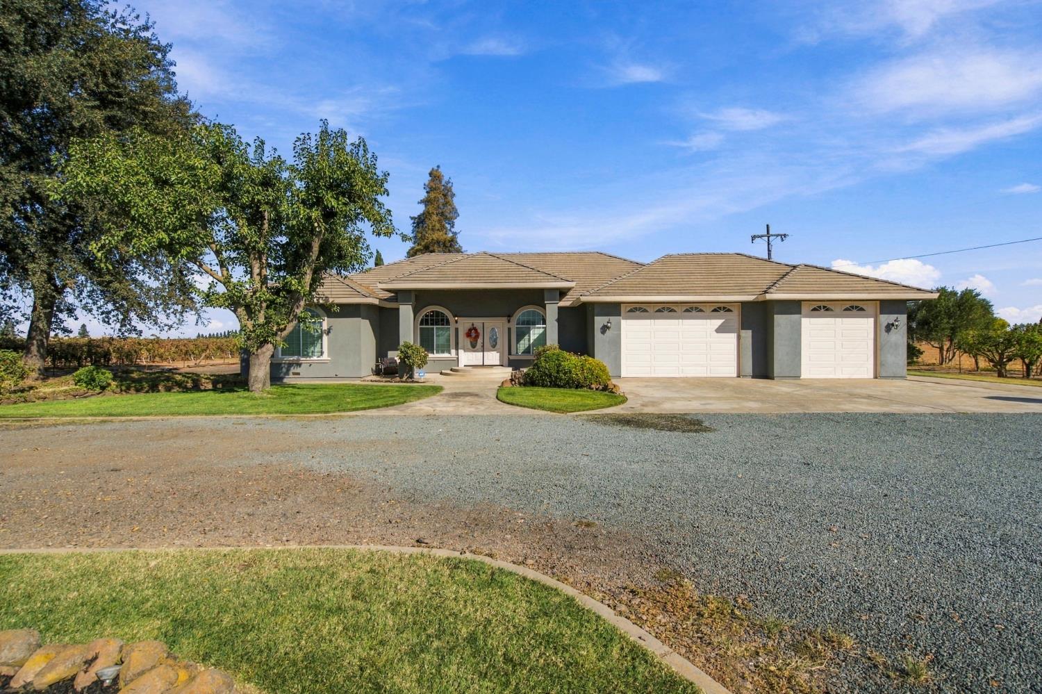 10897 E Collier Rd — photo