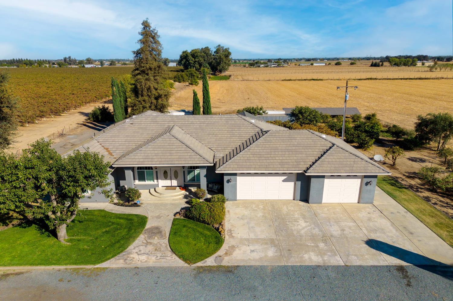 10897 E Collier Road, Acampo, CA 95220 — photo 2