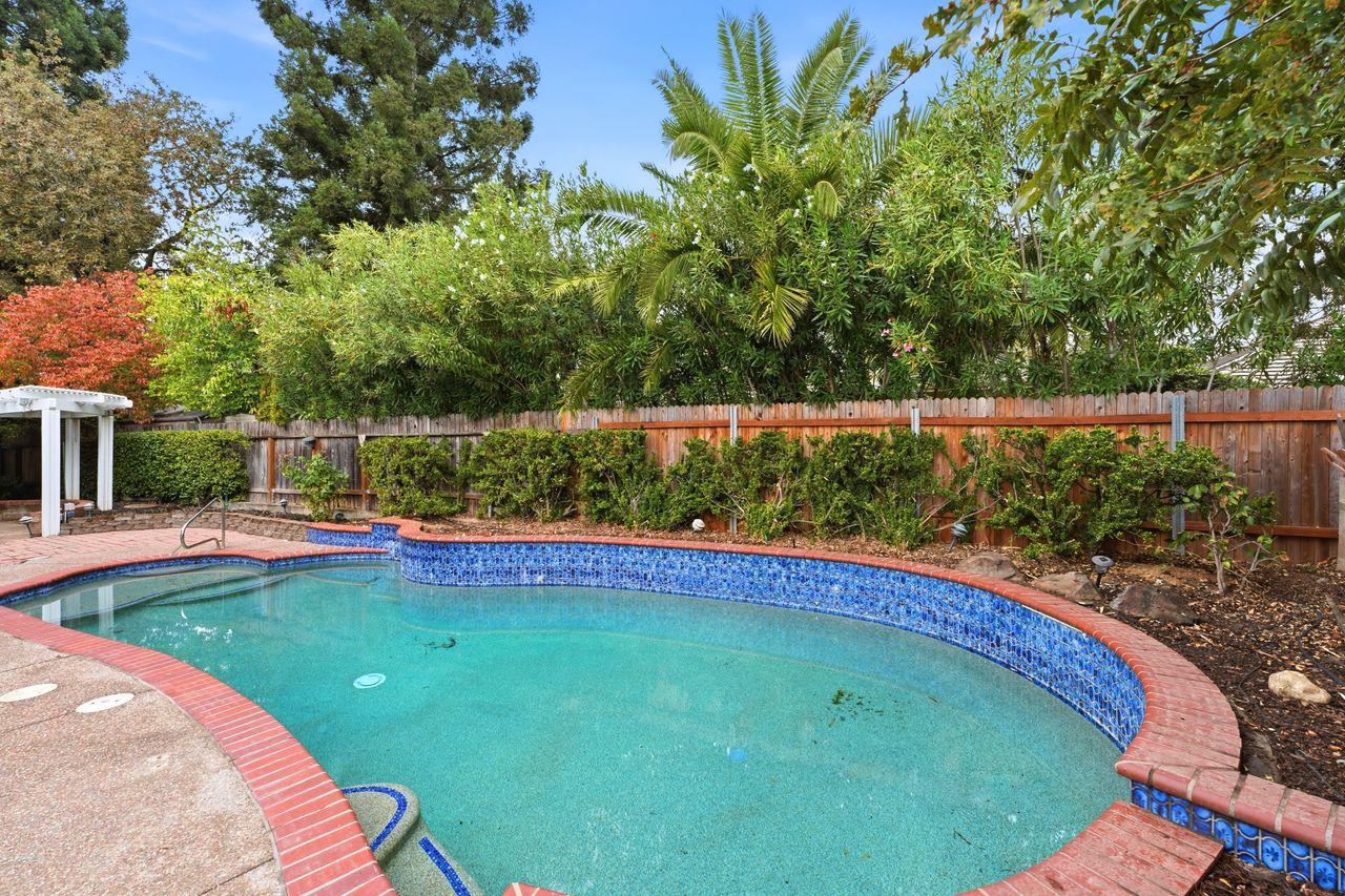 4128 Mindt Court, Carmichael, CA 95608 — photo 2