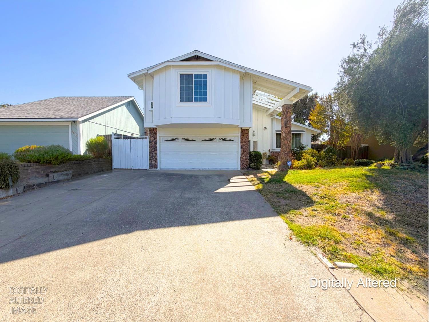 6308 Hillsdale Blvd — photo