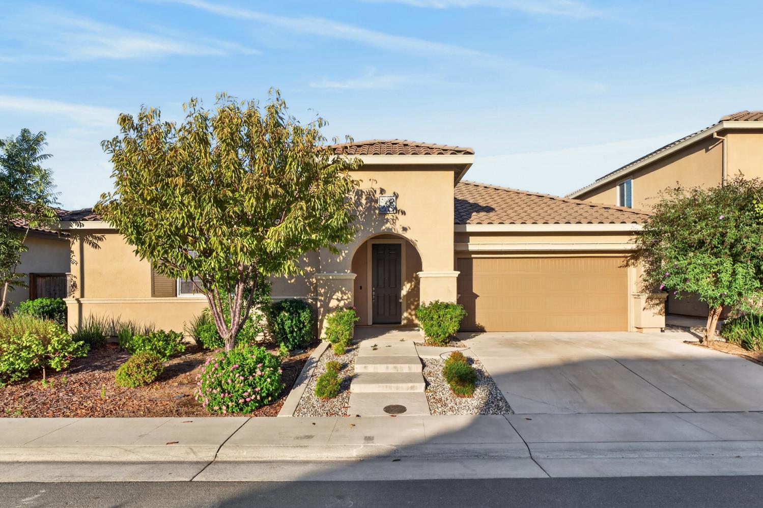 10220 Soprano Way — photo