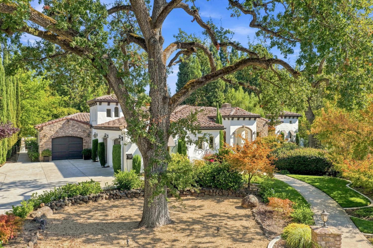 5571 Monte Claire Ln — photo