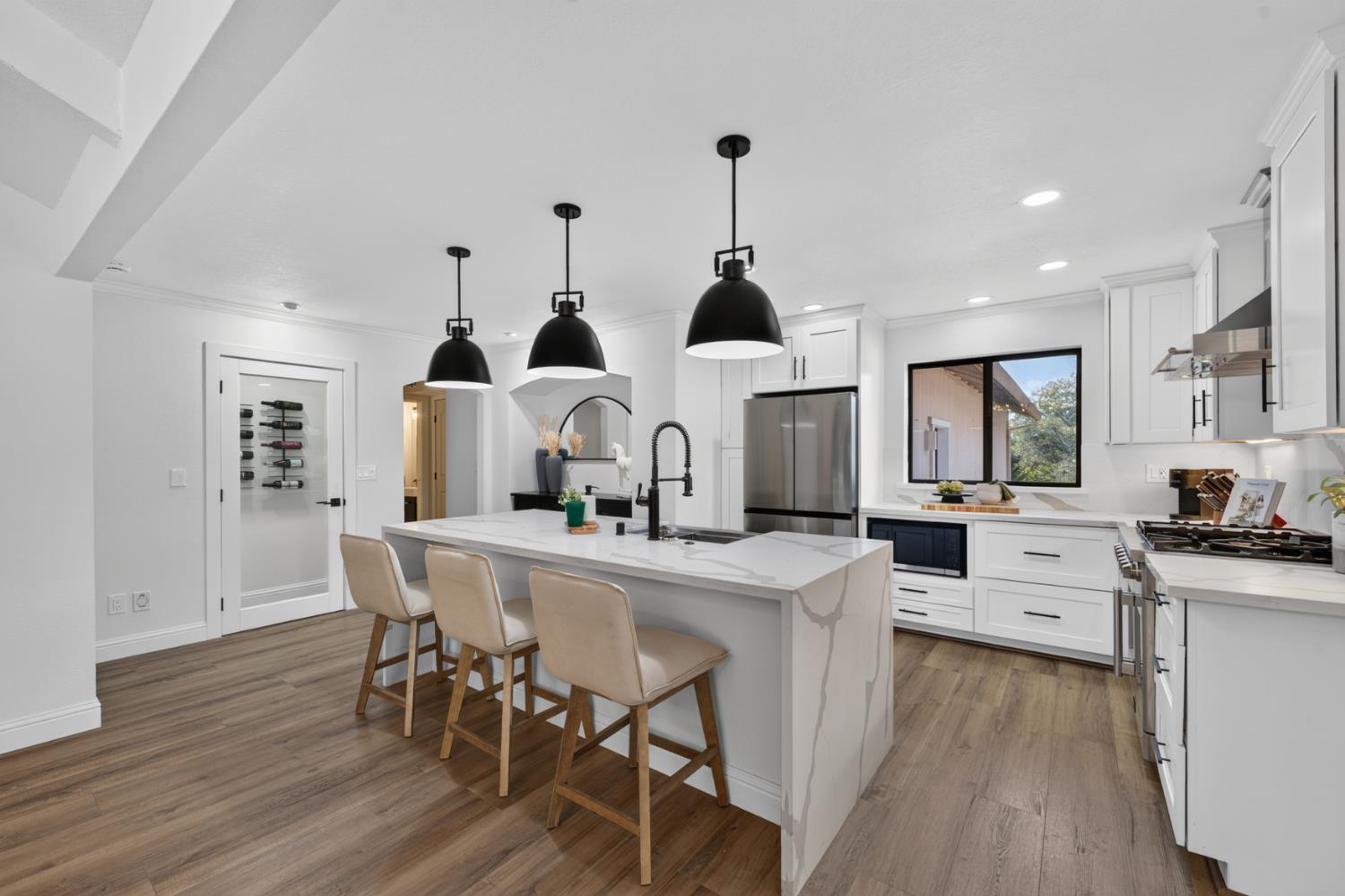 3068 Twin Oaks Rd — photo