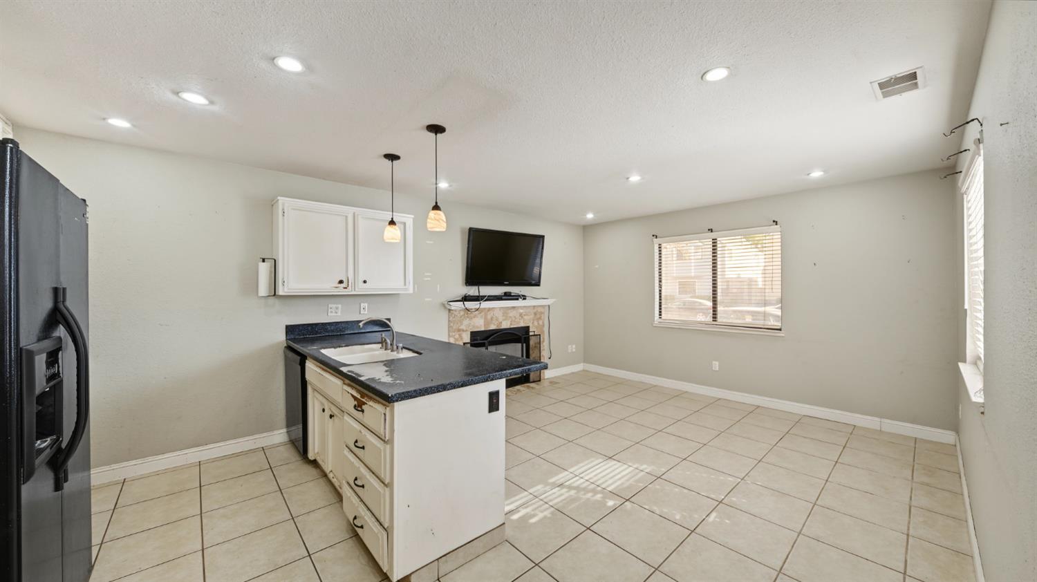 433 Benjamin Place, Manteca, CA 95337 — photo 3