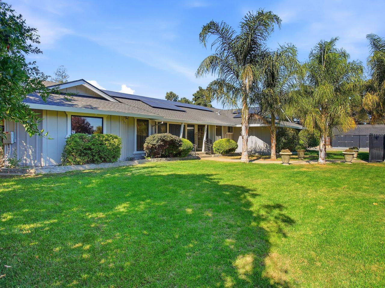 3839 Tina Pl — photo