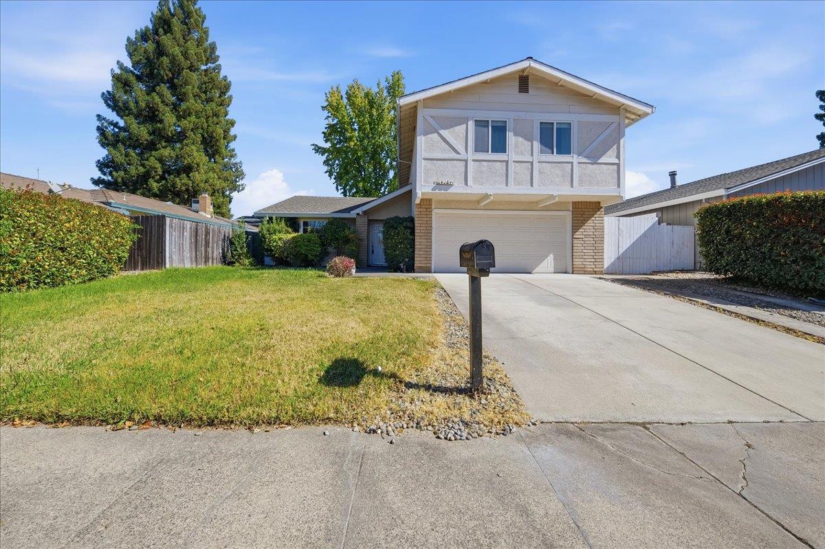 8085 Glen Alta Way — photo