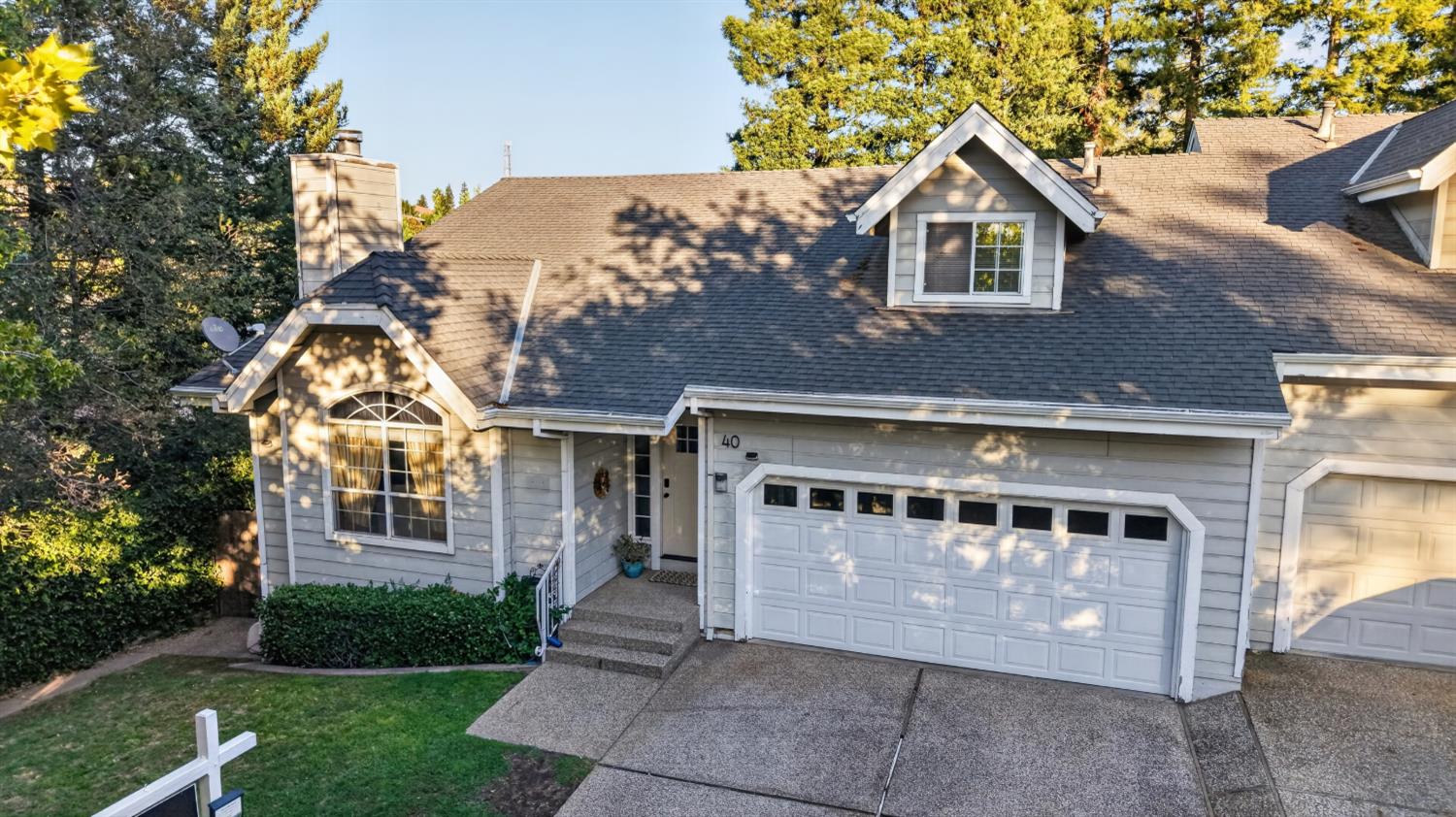 40 American River Canyon Dr — photo
