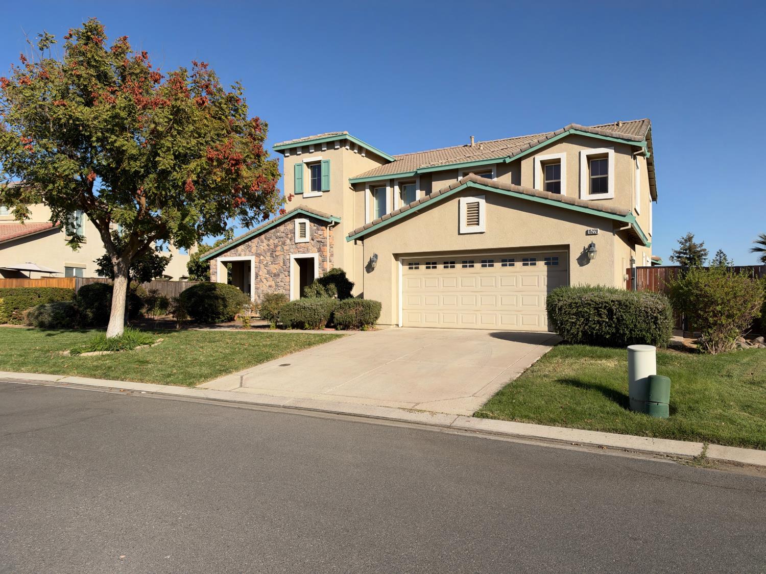 15220 Torrey Pines Cir — photo