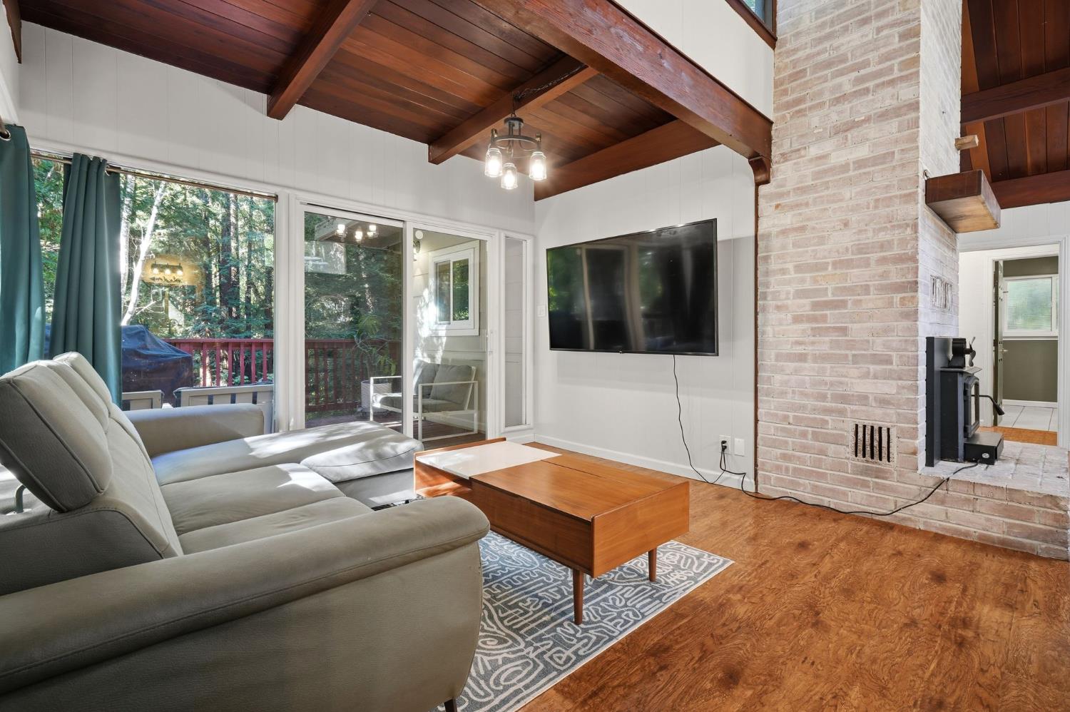 14615 Big Basin Way — photo