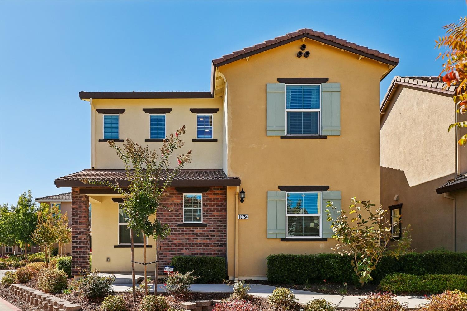 10754-6431 Portico Cir — photo