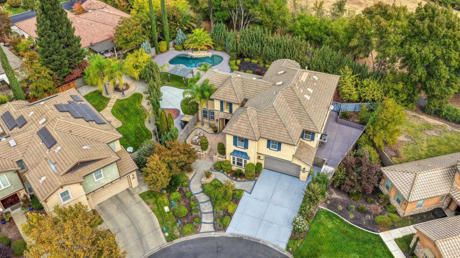 3625 Long Cove Ct — photo