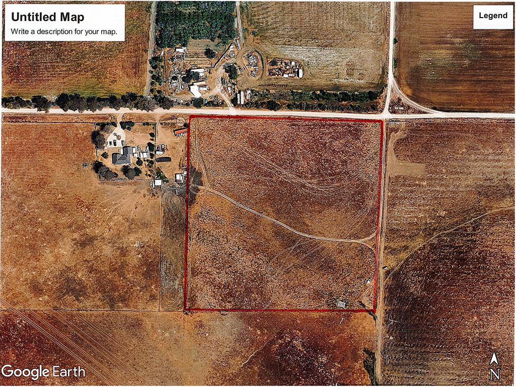 18 Billy Wright Road, Los Banos, CA 93635