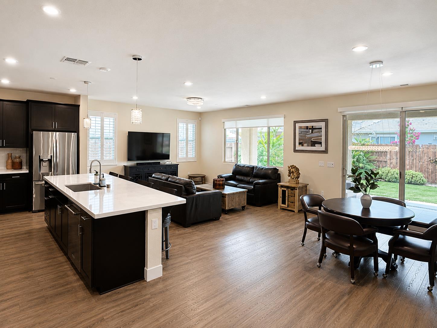 8817 Piano Cir — photo