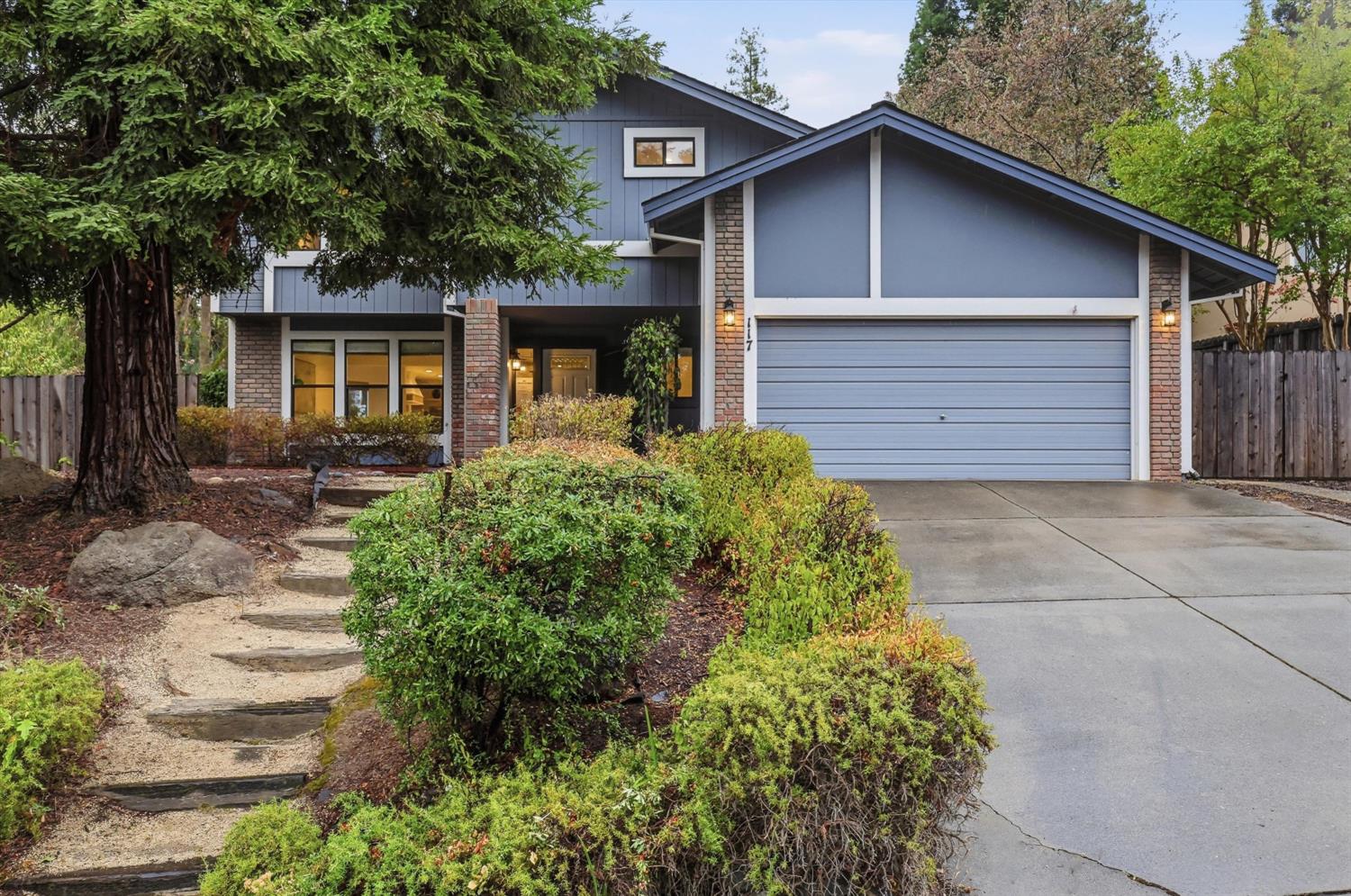117 Johnston Ct — photo