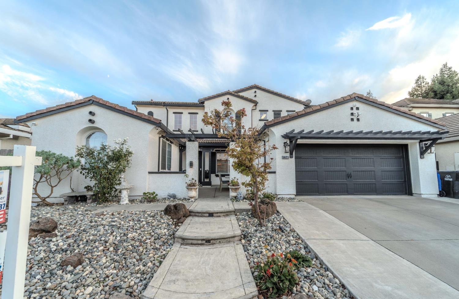 5623 Mallardview Way — photo