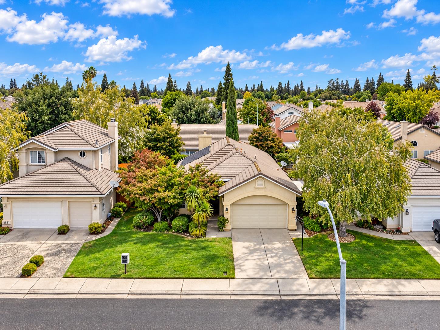 2621 Candlewood Dr — photo