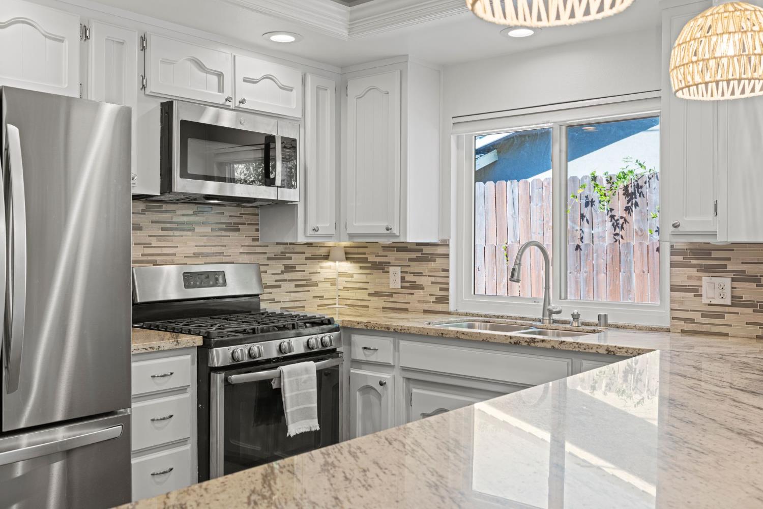 8627 Pendleton Drive, Granite Bay, CA 95746 — photo 3