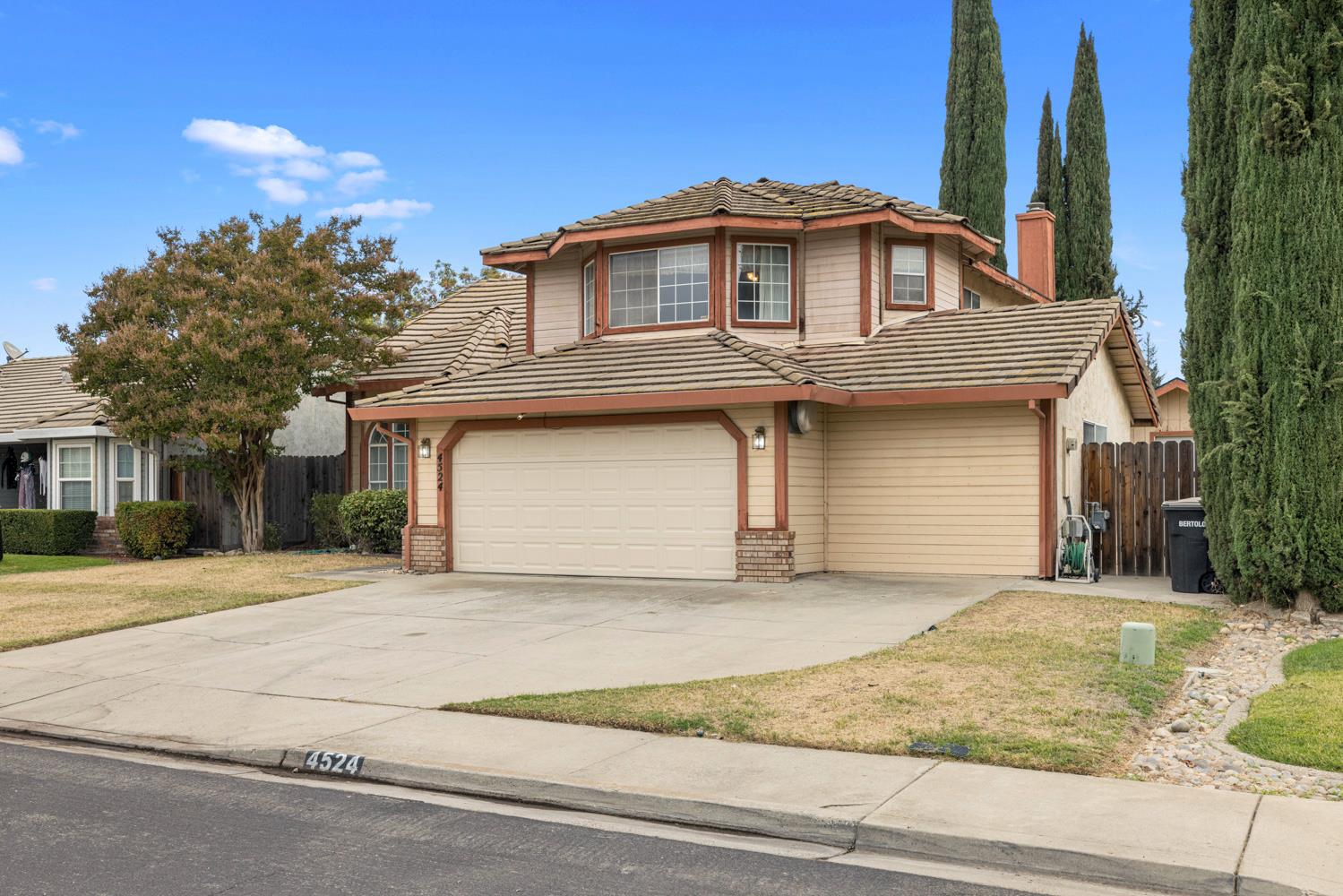 4524 Danielle Pl — photo