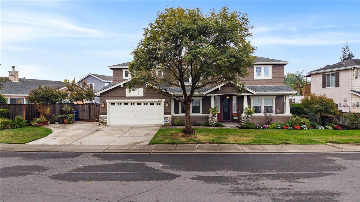 4112 Heritage Dr — photo