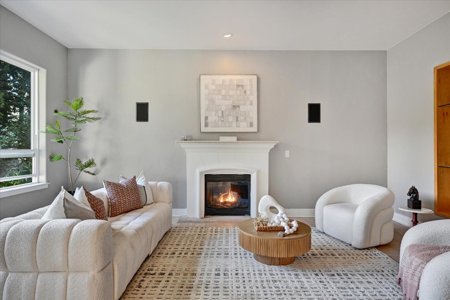 7010 Pinehaven Road, Oakland, CA 94611 — photo 3