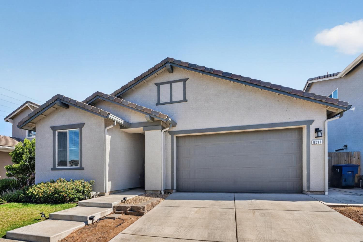 6231 E Berkeley Avenue, Fresno, CA 93727 — photo 2