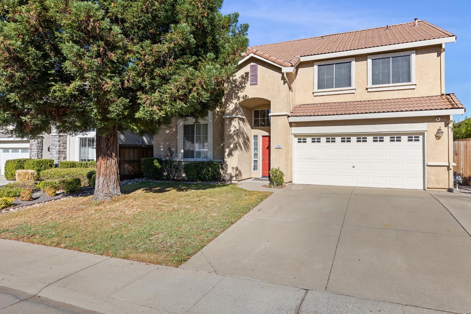 1707 Poppy Dr — photo
