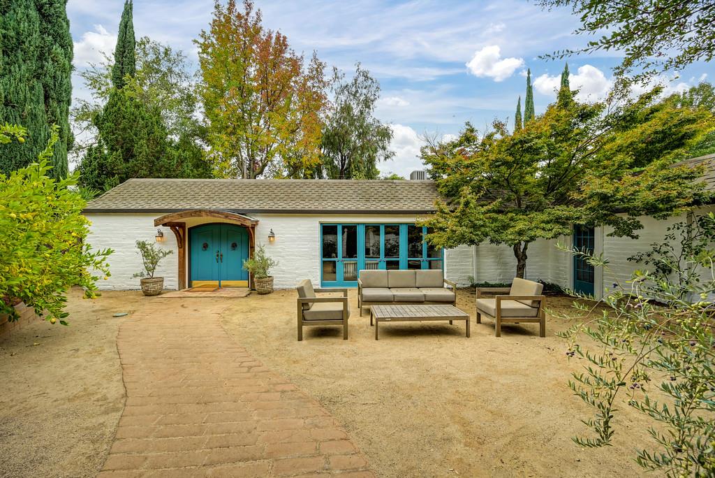 4643 Cabana Way — photo