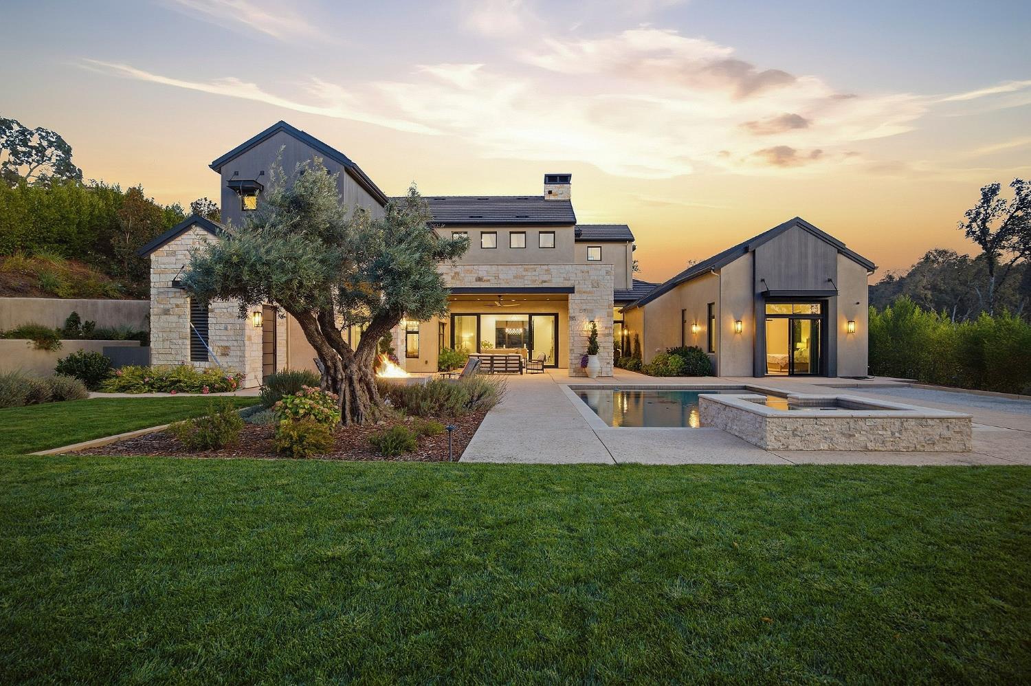 5010 Greyson Creek Dr — photo