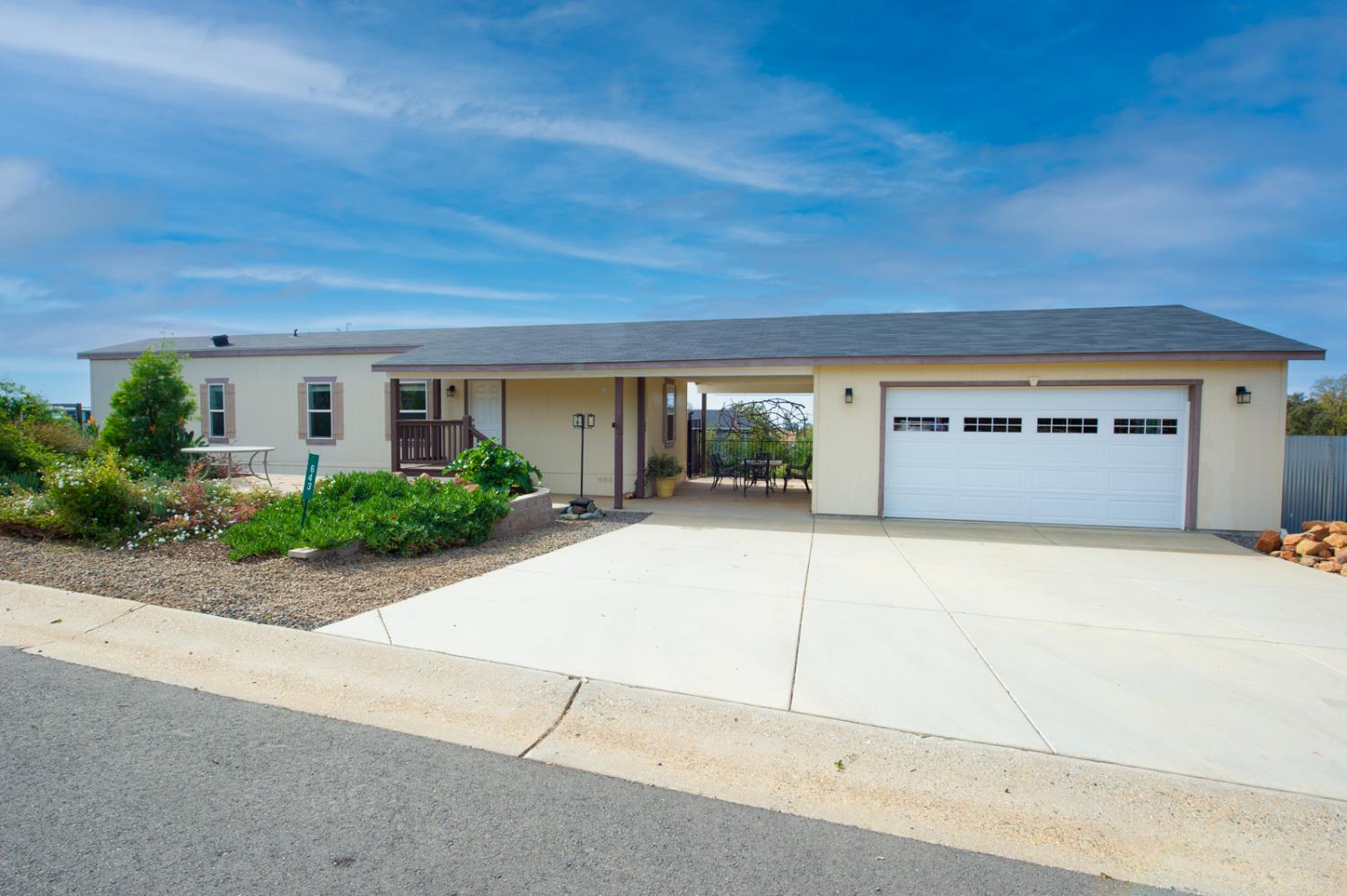 643 Circlewood Dr — photo