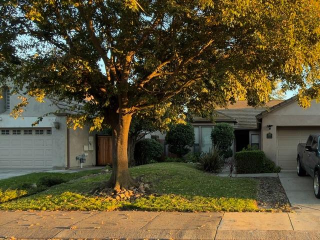 3436 Des Moines Dr — photo
