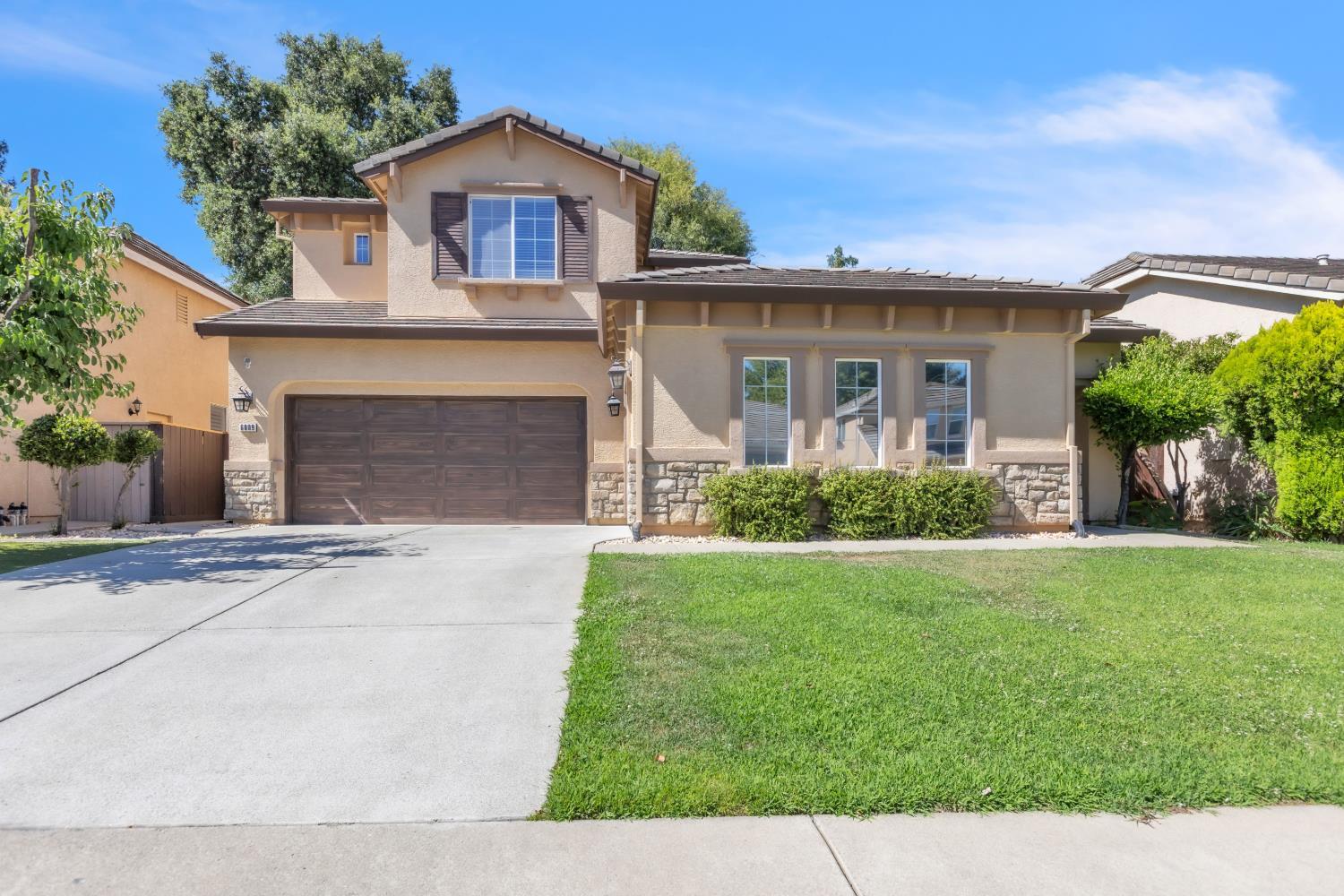 6009 Roswitha Ct — photo