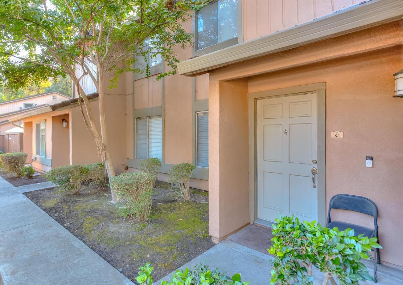4000 E Elmo Loop #C — photo