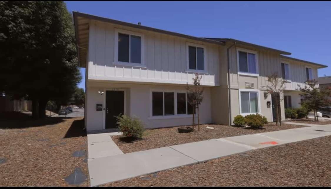 2175 Meadowgate Way — photo