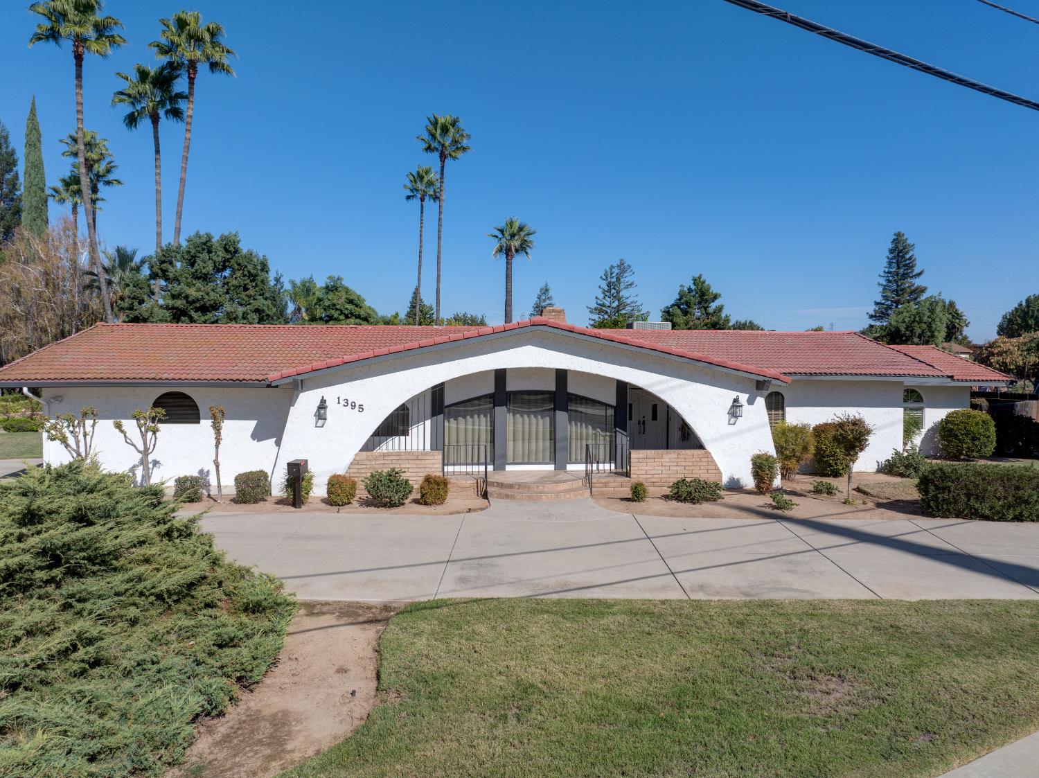 1395 Fruitland Ave — photo