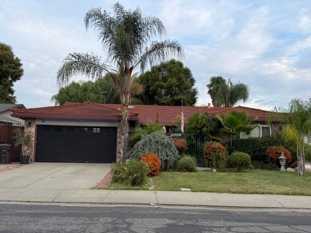 3205 Deerfield Ct — photo
