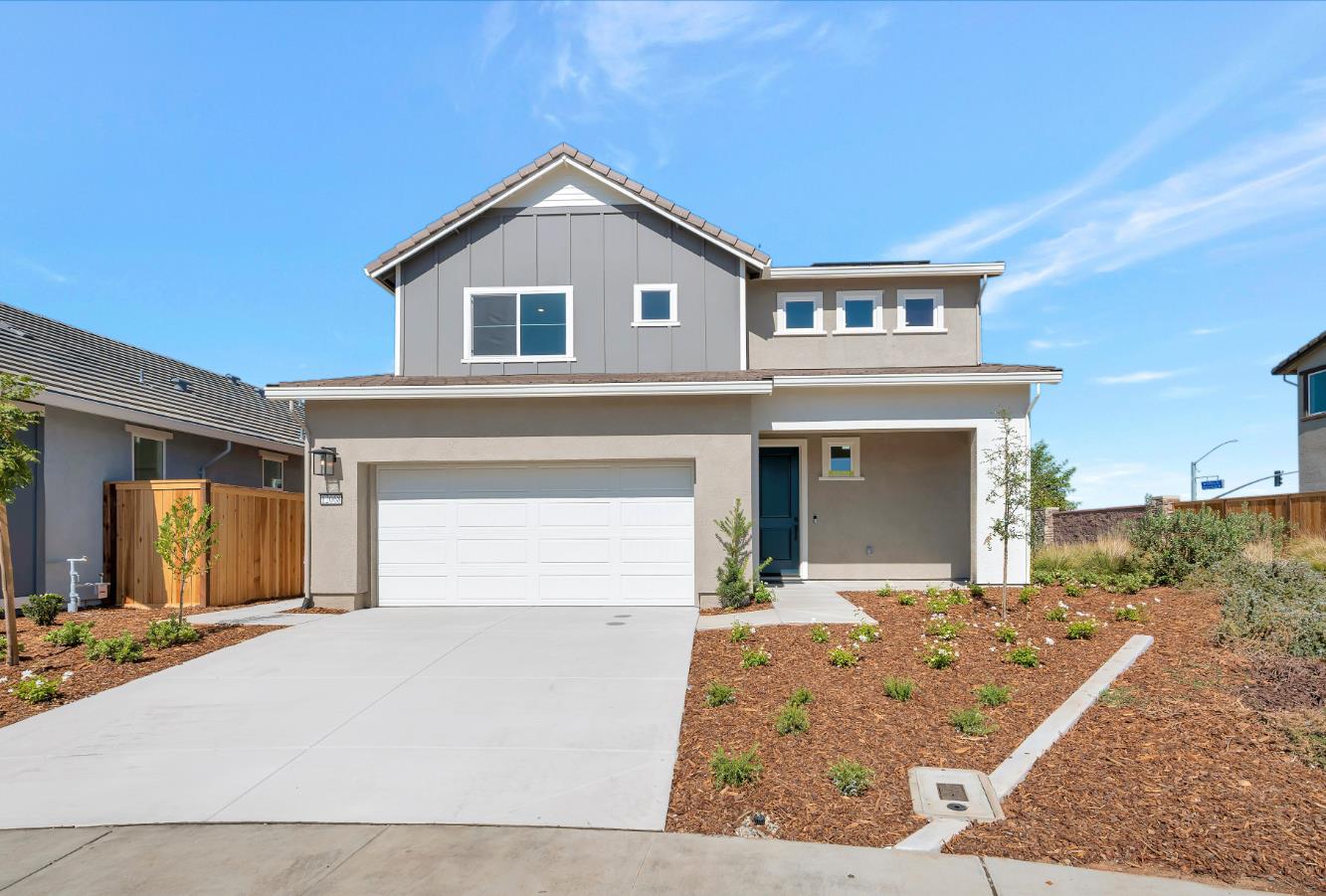 12068 Mircado Way — photo