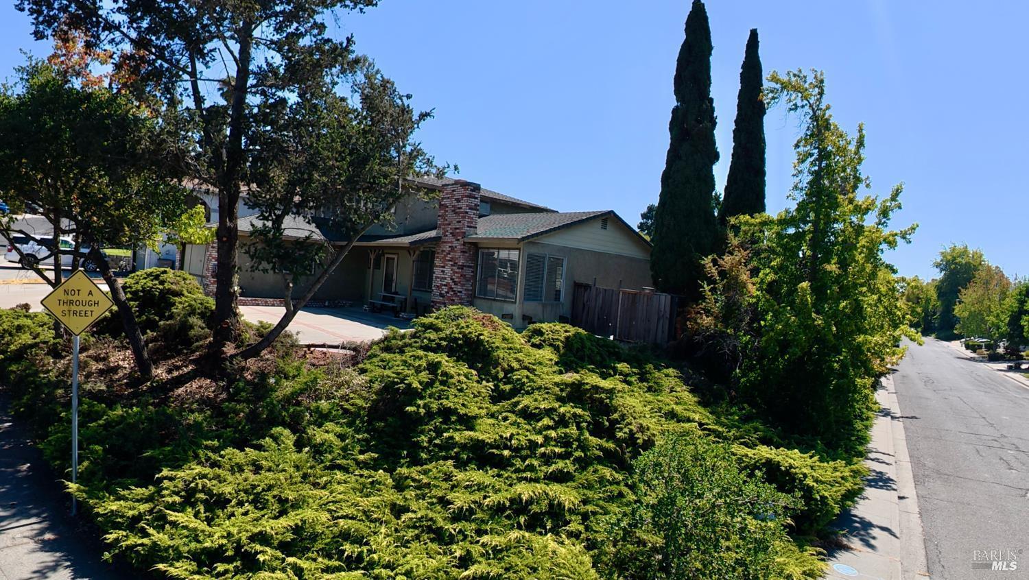 11 Dover Court, Vallejo, CA 94591 — photo 2