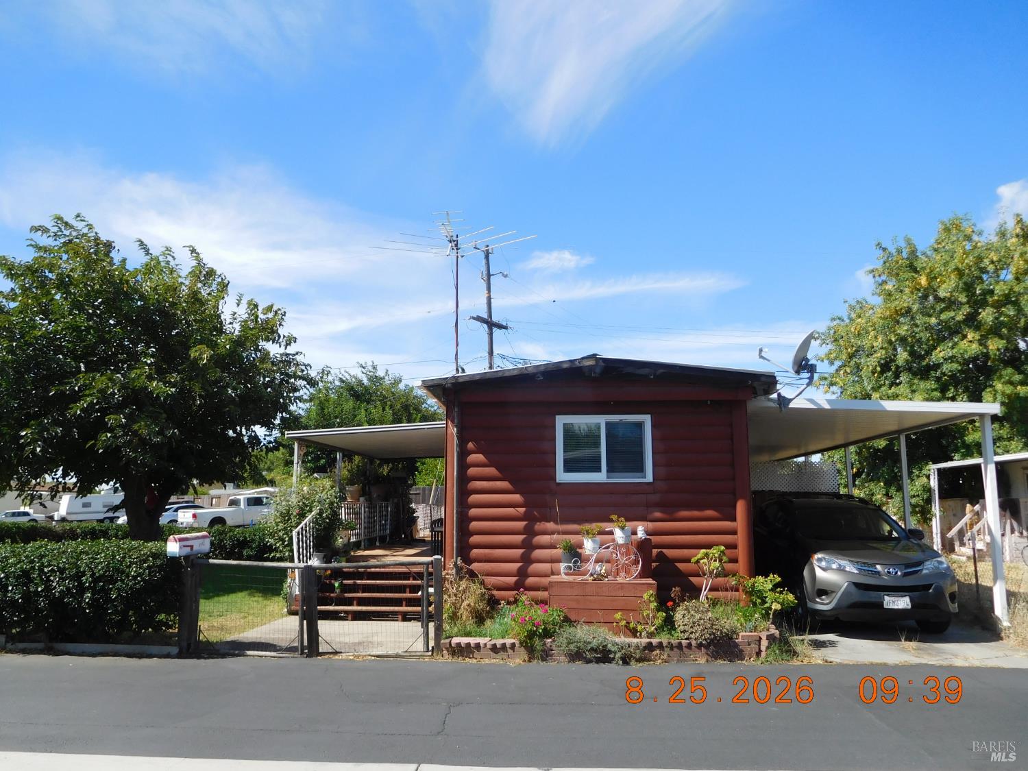 50 River Road 80 — photo