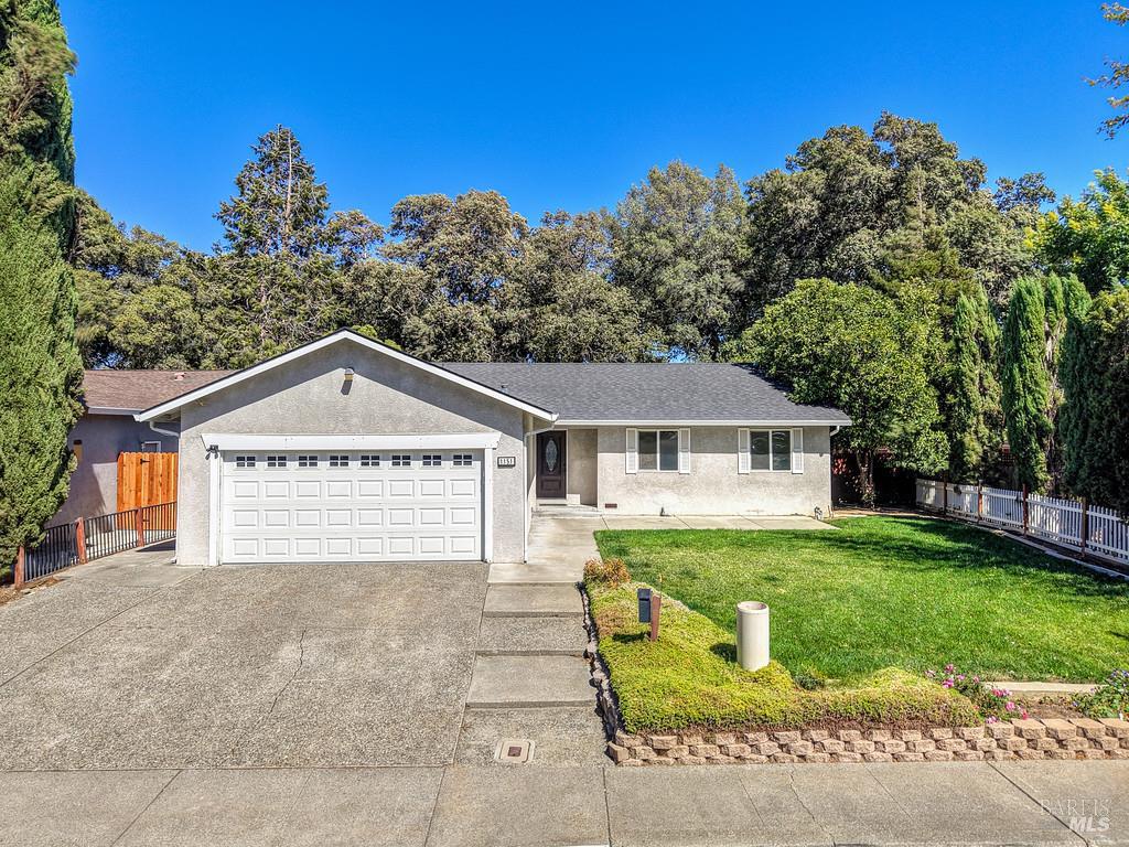 1151 Creekside Drive — photo