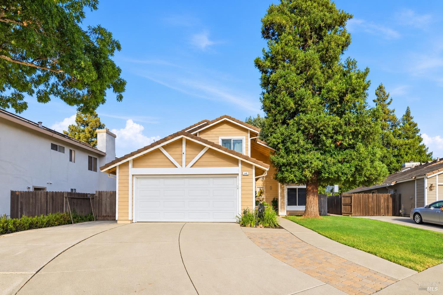 348 Schooner Court — photo