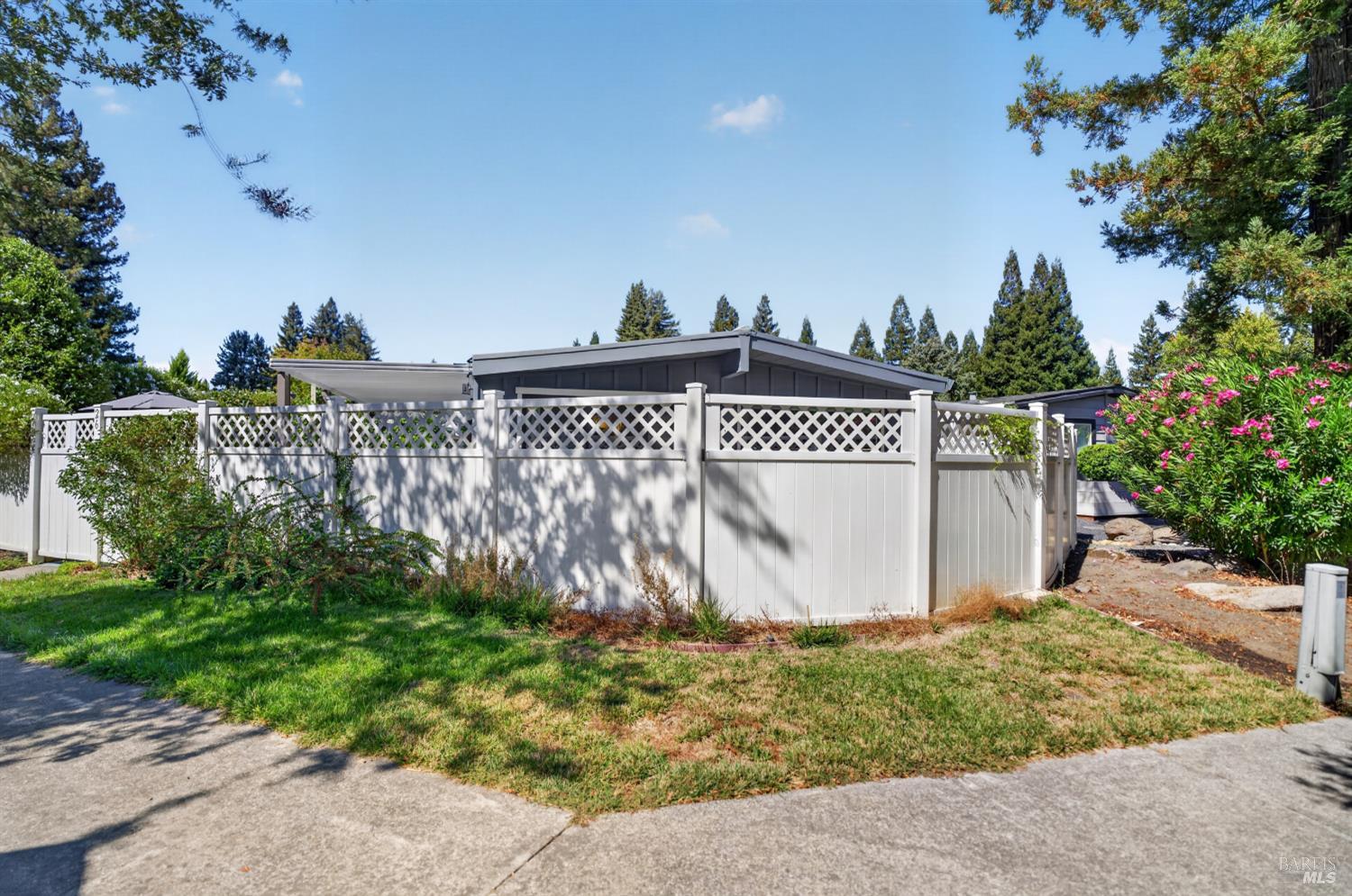 26 San Lucas Court — photo