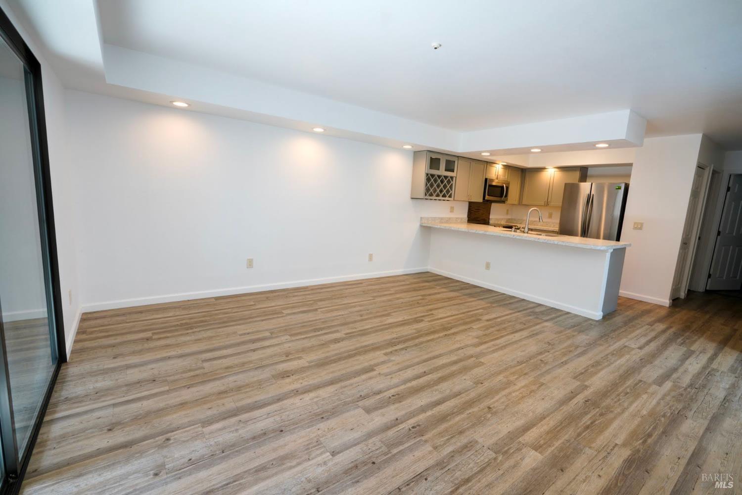 18 Arbor Court, Cotati, CA 94931 — photo 3