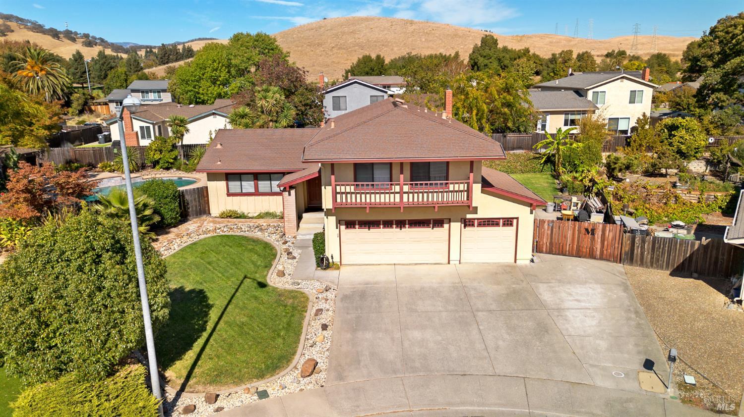 3549 Larchmont Ct — photo