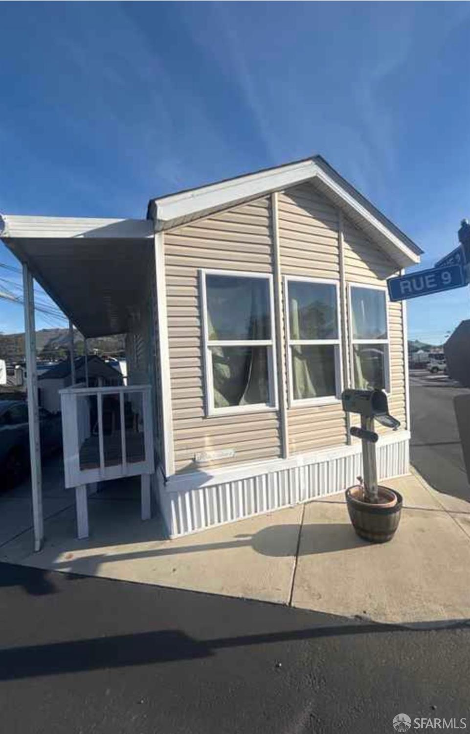 1700 El Camino Real None 2-1 — photo