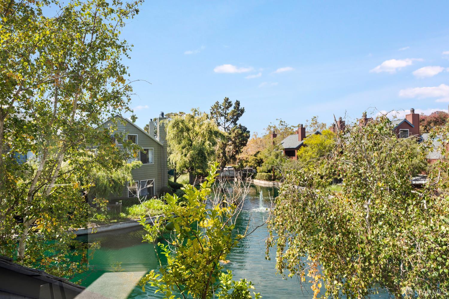 1019 Shoreline Drive — photo