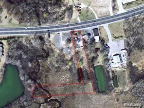 8685 Highland Road — photo