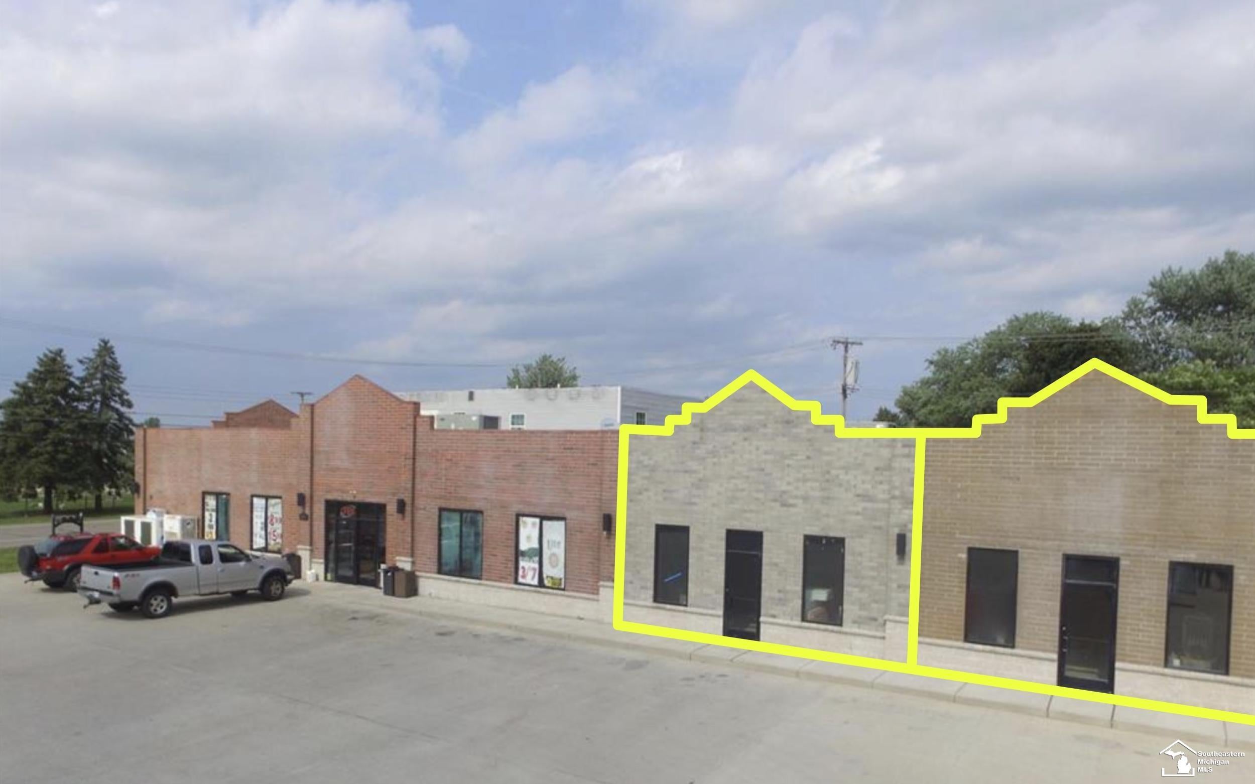 8196 N Dixie Highway — photo
